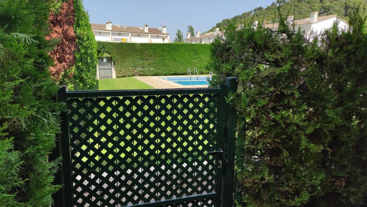 Casa En L'Estartit, Piscina, Jardin Comunitario Villa Exterior photo